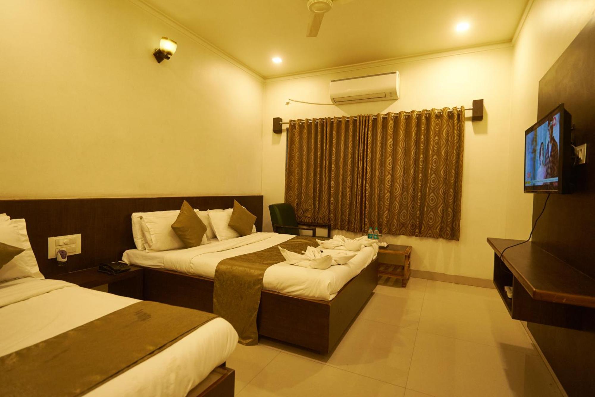 Hotel Pride Inn Shirdi Exterior foto